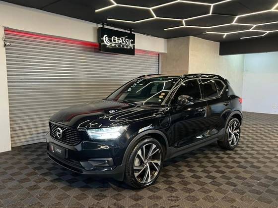 VOLVO XC40 1.5 T5 RECHARGE R-DESIGN GEARTRONIC